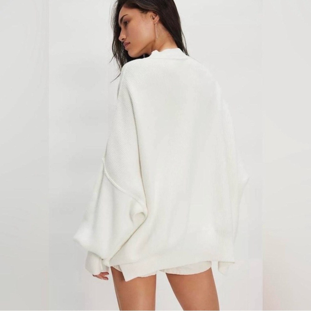 NWOT Free people easy street tunic sweater in painted white - Picture 2 of 10